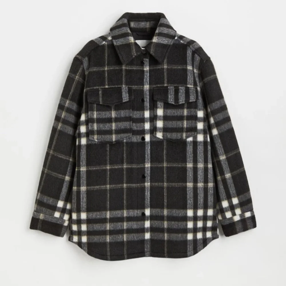 H&M Shacket - Picture 2 of 3